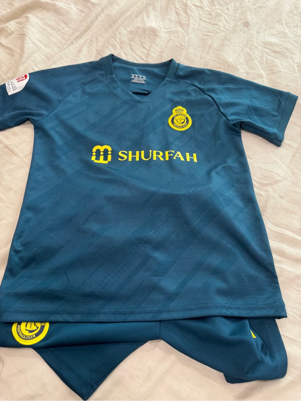 Ronaldo #7 Teal & Yellow Kids Soccer Set - Picture 3 of 4